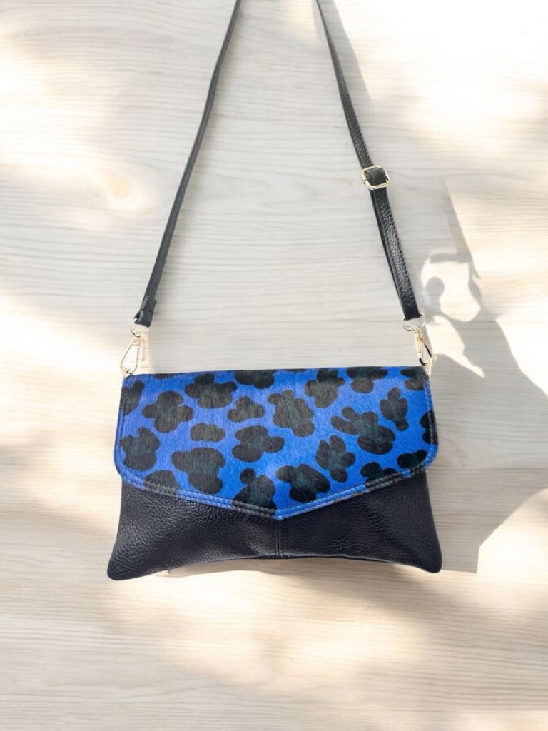 Pochette a tracola