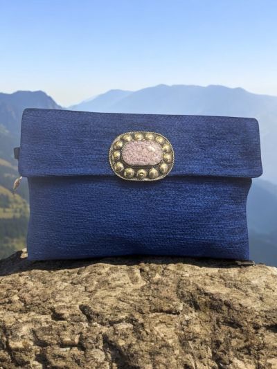 Pochette con doppia chiusura