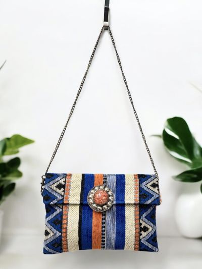 Pochette con doppia chiusura