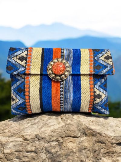 Pochette con doppia chiusura