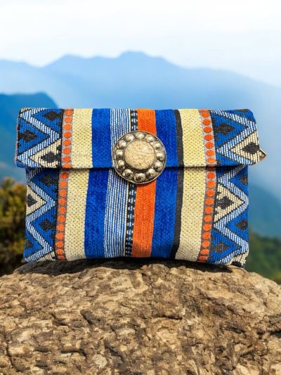 Pochette con doppia chiusura