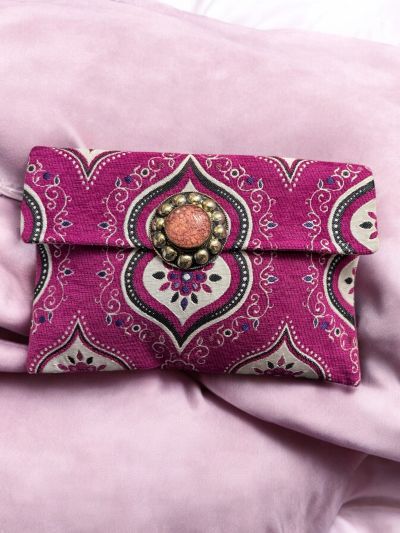 Pochette con doppia chiusura