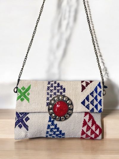 Pochette con doppia chiusura