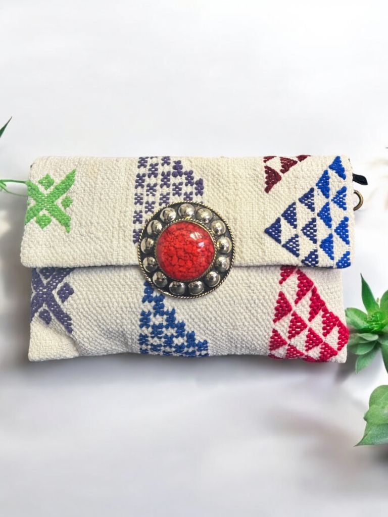 Pochette con doppia chiusura