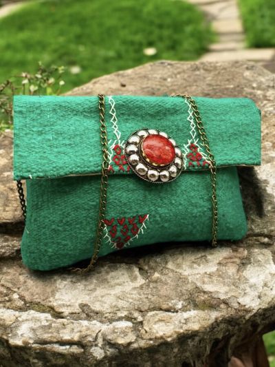 Pochette con doppia chiusura