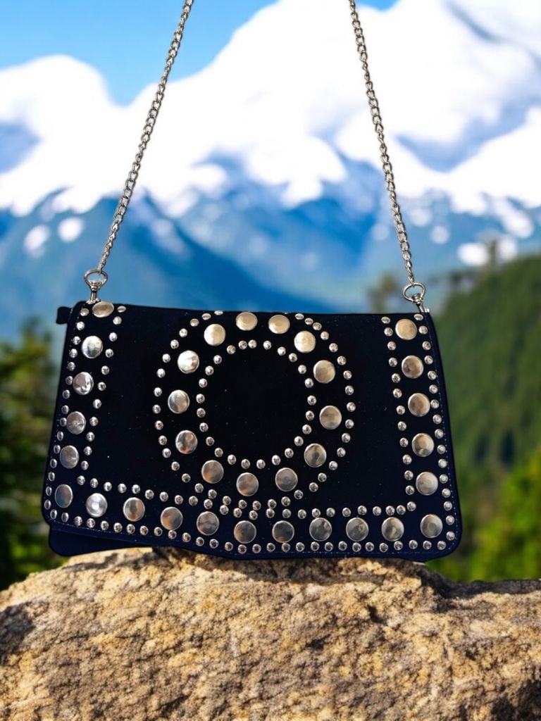POCHETTE BORCHIE