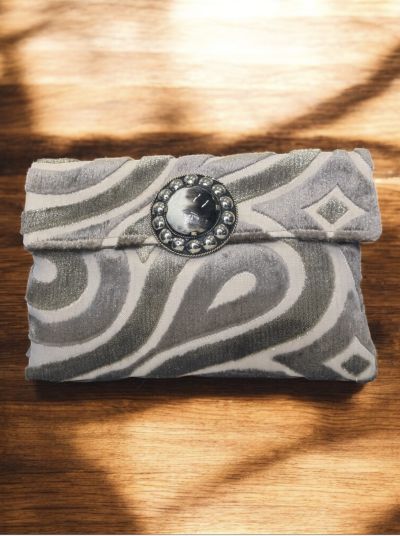 POCHETTE CON DOPPIA CHIUSURA+TRACOLLE