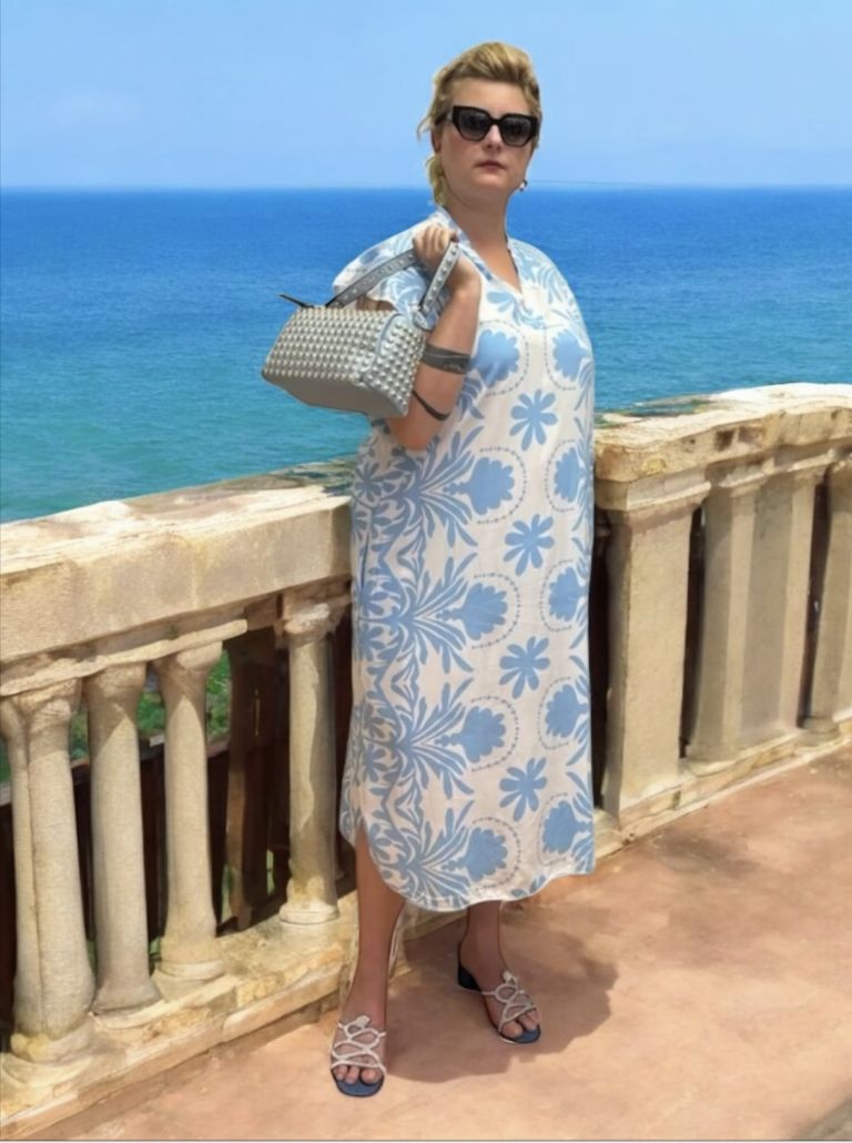 VESTITO TAGLIA COMODA