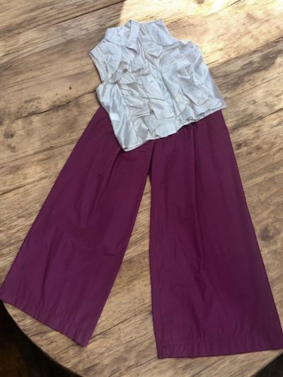 CAMICIA SMANICATA CON VOLANT