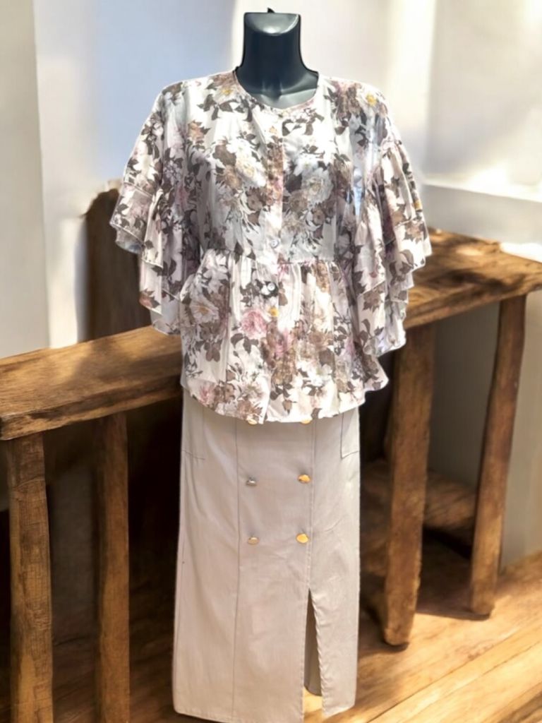 CAMICIA  CON BALZE