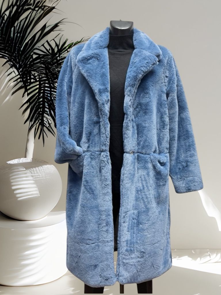 Cappotto in eco pelliccia