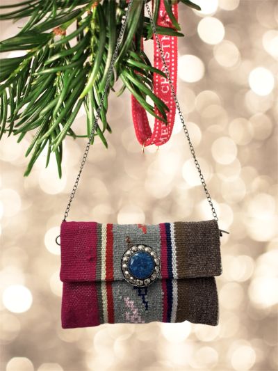 Pochette con doppia chiusura