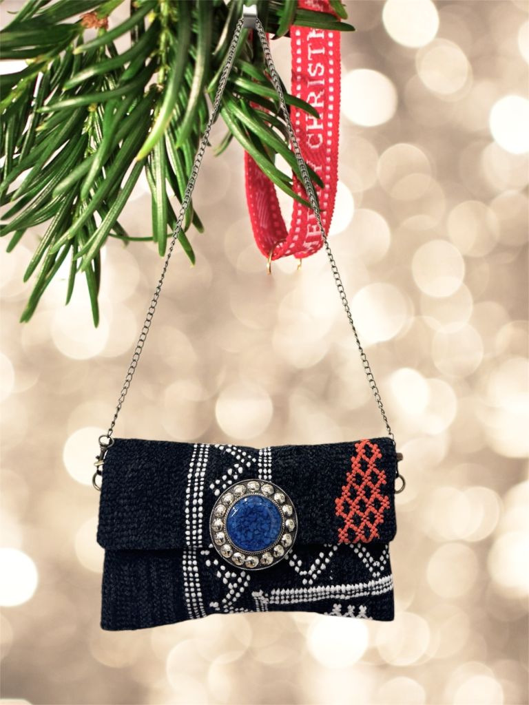 Pochette con doppia chiusura